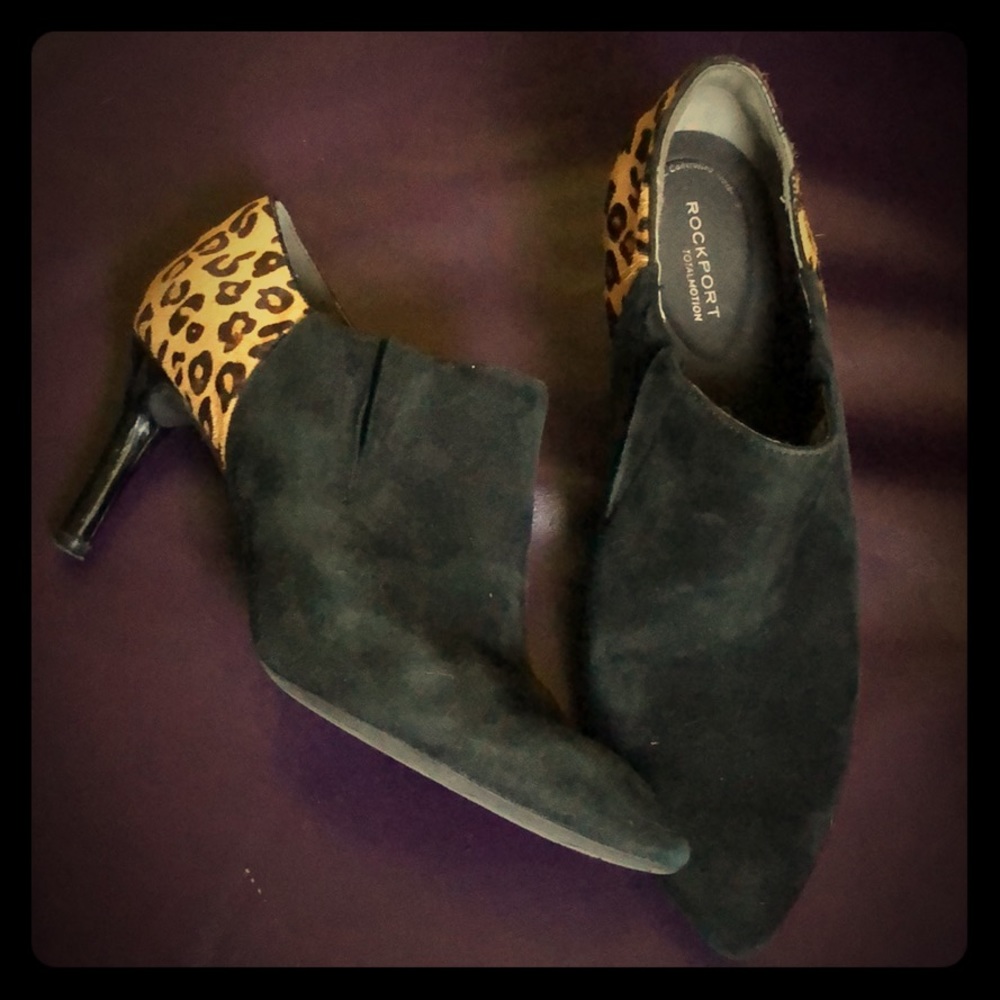 🔥Rockport TotalMotion Leopard Ankle Boots - 8.5M